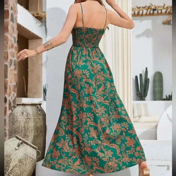 Boho Floral Print Smocked Bodice Cami Maxi Dress Green - Picture 2 of 6